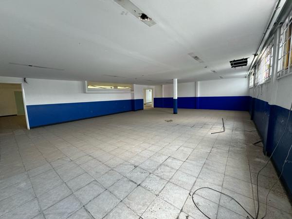 Edificio comercial en venta junto al Mexipuerto Ciudad Azteca, Ecatepec