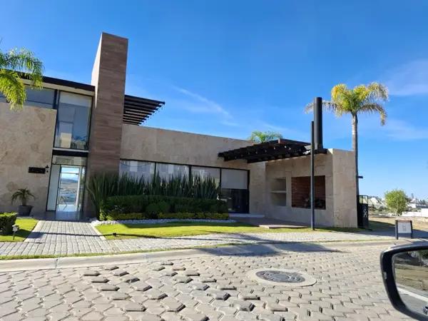 Terreno en venta en puebla angelópolis, parque Rodas 190 metros