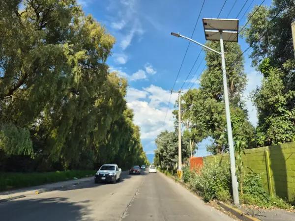 Lote mide 280m2