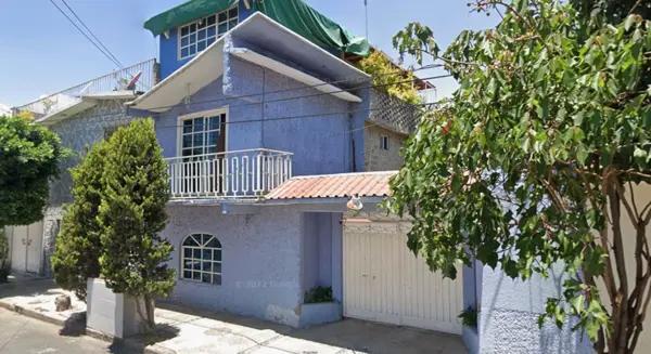 CASA EN VENTA EN AMPLIACIÓN CARACOL, VENUSTIANO CARRANZA, CIUDAD DE MÉXICO.