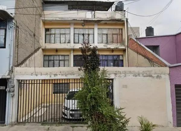 Casa en venta en Nezahualcóyotl: oportunidad única Casa en venta en Nezahualcóyotl: oportunidad única