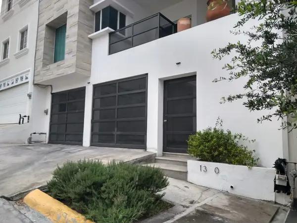 CASA EN VENTA EN BALCONES DE SAN JERÓNIMO, MONTERREY CASA EN VENTA EN BALCONES DE SAN JERÓNIMO, MONTERREY