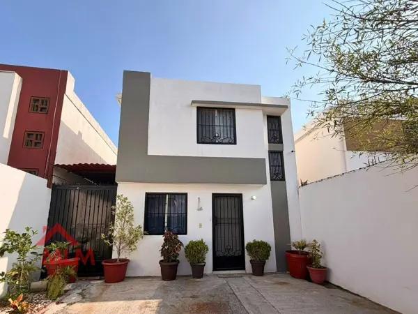Casa Amueblada en Renta | Col. Asturias, Apodaca, NL