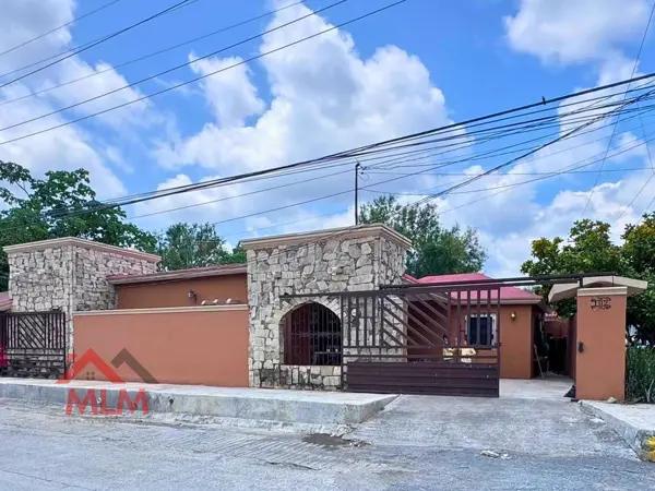 Casa en Venta en el Centro de Juárez N.L.