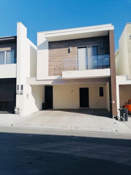 CASA EN RENTA AMUEBLADA FRACC ALMERIA APODACA