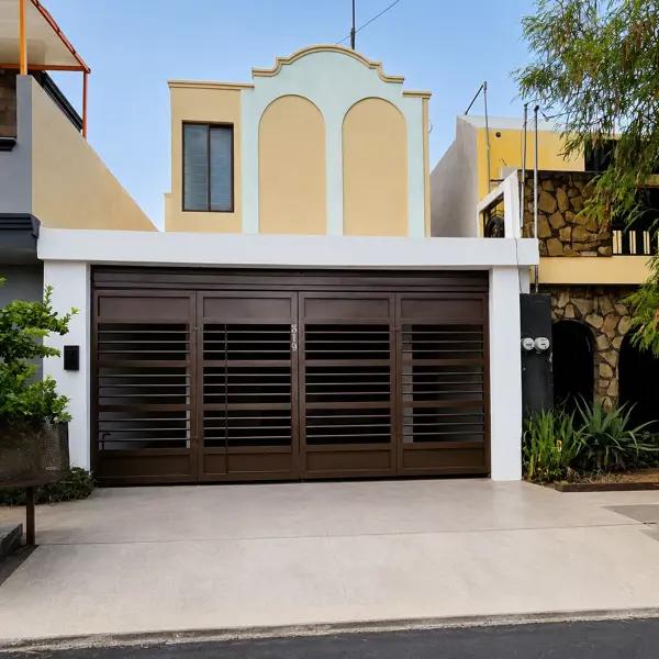 CASA EN VENTA EN LA ENRAMADA VII SECTOR - APODACA