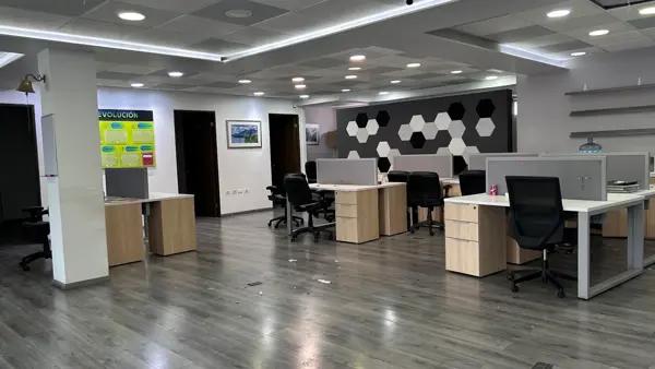 OFICINA EN RENTA EN CENTRITO VALLE, SAN PEDRO GARZA GARCIA