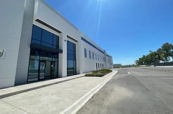 Unica nave con mejoras instaladas a precio de mercado