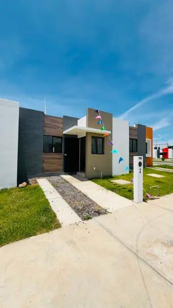 Casa de 1 planta económica!  en Villa de Álvarez, Colima