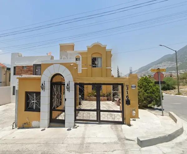 Casa en venta en Misión de las Villas, Santa Catarina, Nuevo León