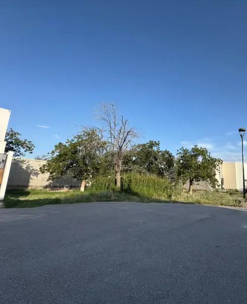 Terreno residencial en venta
Troje Santa Elodia | Las Trojes, Torreón Terreno residencial en venta
Troje Santa Elodia | Las Trojes, Torreón
