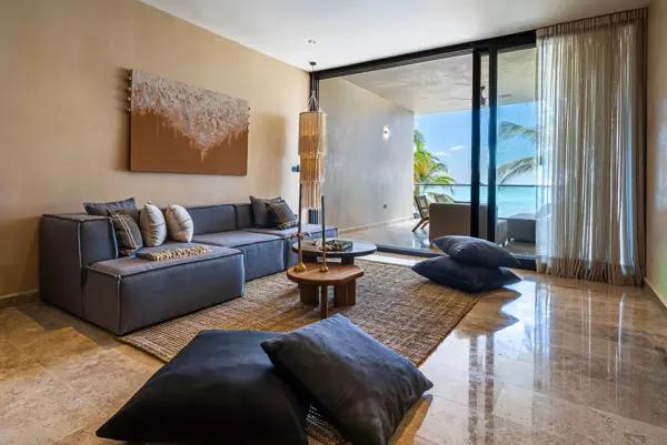 Departamento amueblado frente al mar en Bahía Soliman | Entrega inmediata