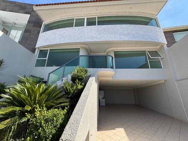 Excelente casa en venta zona exclusiva