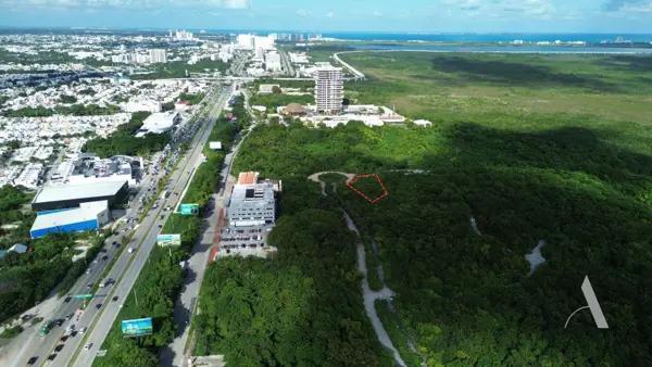 Terreno Residencial en Parque Cancún, Benito Juárez - Oportunidad de Inversión Terreno Residencial en Parque Cancún, Benito Juárez - Oportunidad de Inversión