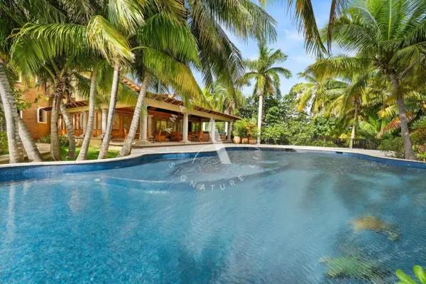 Exclusiva Mansión en Venta en la Zona Hotelera de Cancún