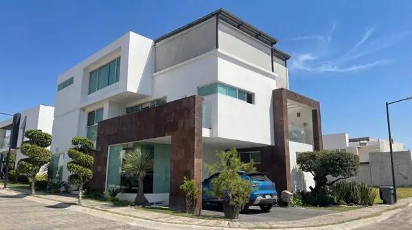 Casa en Venta Lomas de Angelópolis