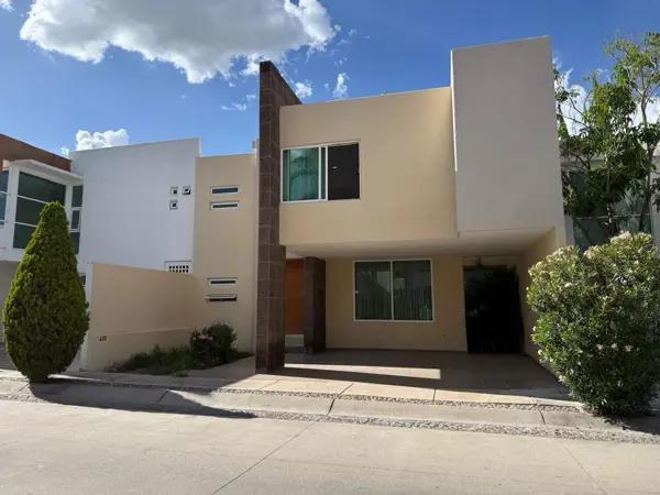 Casa en Renta en Rincón Andaluz al Norponiente de Aguascalientes