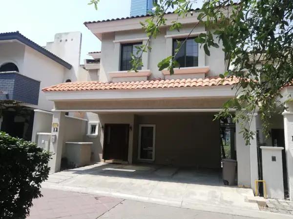 Casa en Renta en Valle Oriente, Privanza Mónaco. Casa en Renta en Valle Oriente, Privanza Mónaco.