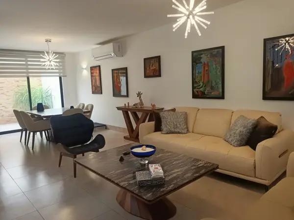 CASA LOMBARDIA RESIDENCIAL LEON VENTA