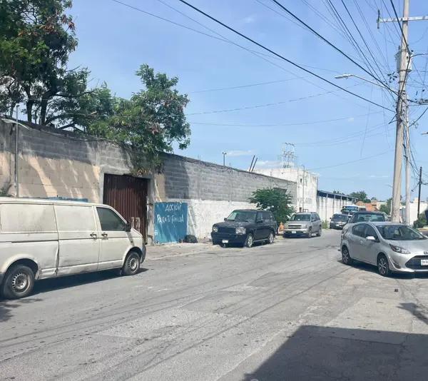 TERRENO DIAZ DE BERLANGA SANTO DOMINGO SAN NICOLAS RENTA