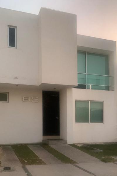 Oportunidad de Inversión, casa en venta amueblada para ganar desde el
Primer día!!