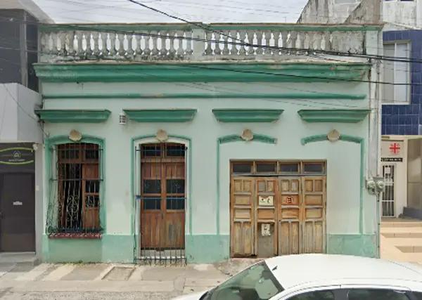 Casa en remate en Veracruz Centro con balcón y acceso para discapacitados
