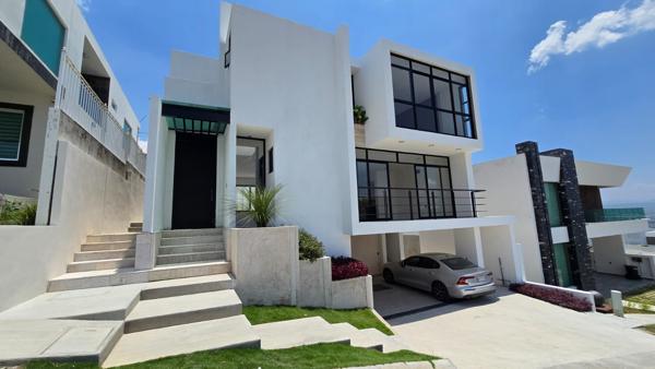 Casa en venta en La Cima, Tuxtla Gutiérrez - Amplia y cómoda