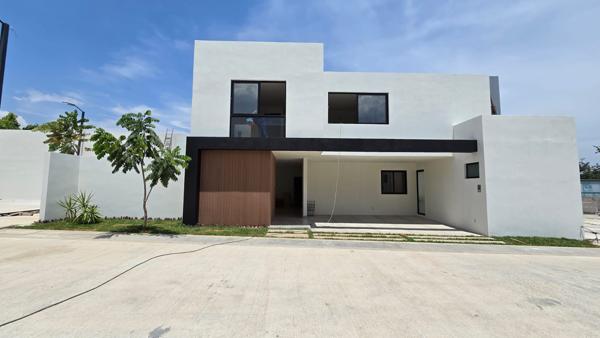 CASA EN VENTA, FRACC FORESTA, CERCA DEL COLEGIO ANDES, TUXTLA GUTIERREZ, CHIAPAS