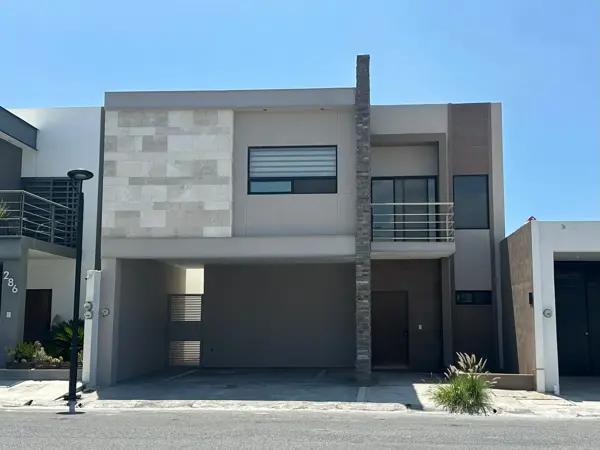 Casa en renta en Residencial Rincón de los Encinos | Norte de Saltillo Casa en renta en Residencial Rincón de los Encinos | Norte de Saltillo