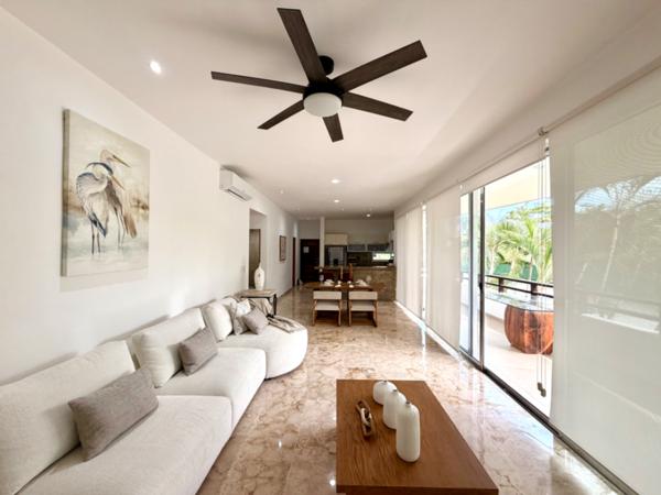 Apartamento en Renta en Playa del Carmen Centro: Cerca del Mar y Servicios