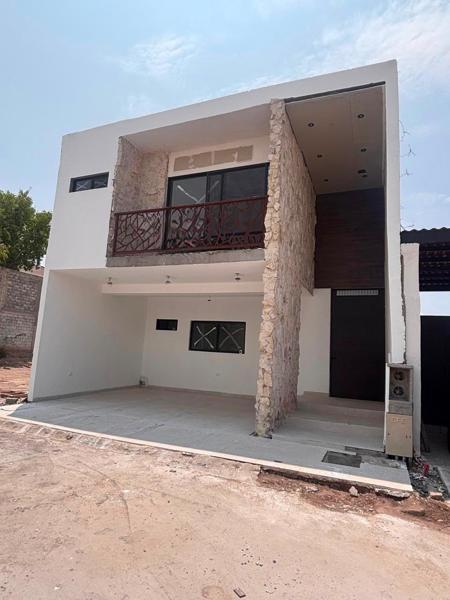 Casa en venta en Los Portales, Torreón, Coahuila de Zaragoza