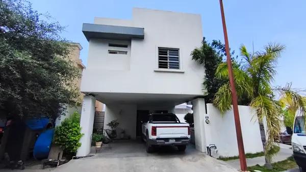 Casa en Venta en Santa Catarina