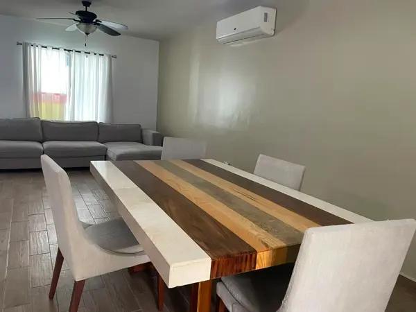 CASA AMUEBLADA EN RENTA | MISIONES, TERCER SECTOR – SALTILLO CASA AMUEBLADA EN RENTA | MISIONES, TERCER SECTOR – SALTILLO
