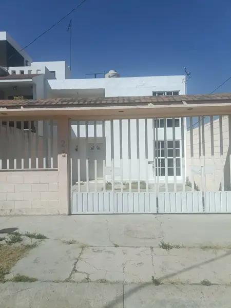 Casa en Venta en Cumbria, Cuautitlán Izcalli con Jardín y Cocina Integral