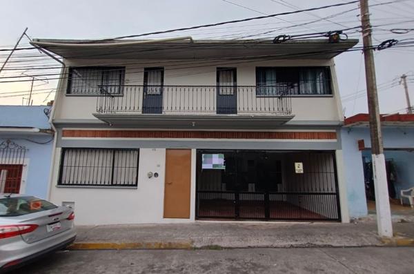 CASA EN RENTA (Col. Centro)