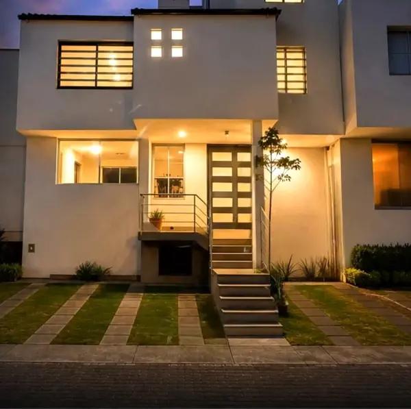 HERMOSA CASA EN RENTA "VIGILANCIA Y AMENIDADES"