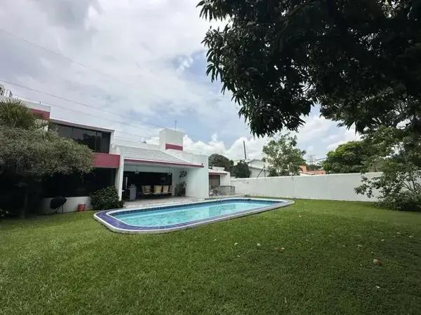Casa en Venta o Renta – Fraccionamiento Sumiya