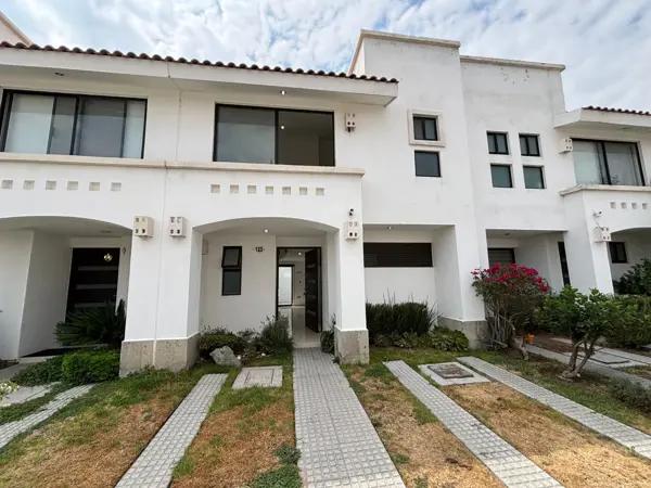 CASA EN VENTA EN PUERTA DE SAN ISIDRO