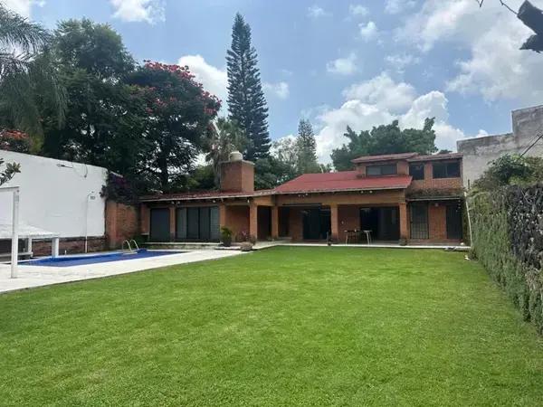 Compra Casa en zona Fria de cuernavaca