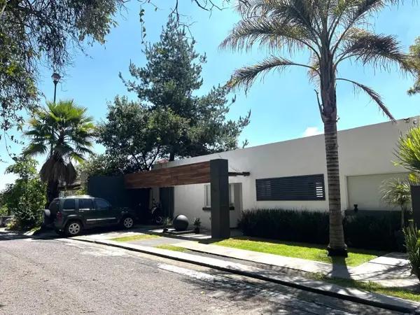 Casa en venta en Condado de Sayavedra, Atizapán de Zaragoza, México Casa en venta en Condado de Sayavedra, Atizapán de Zaragoza, México