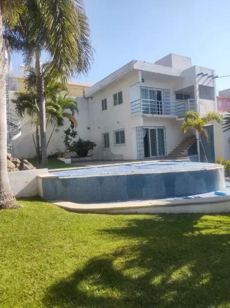 Casa en venta en El Universo, Cuernavaca, Morelos