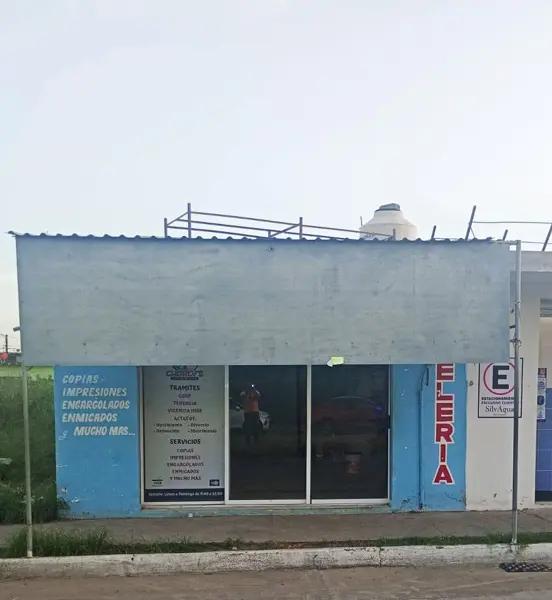 RENTO LOCAL COMERCIAL EN AVENIDA PRINCIPAL