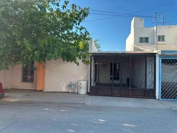 ¡CASA DE 1 PISO EN VENTA EN FRACC. MINERVA! ¡CASA DE 1 PISO EN VENTA EN FRACC. MINERVA!