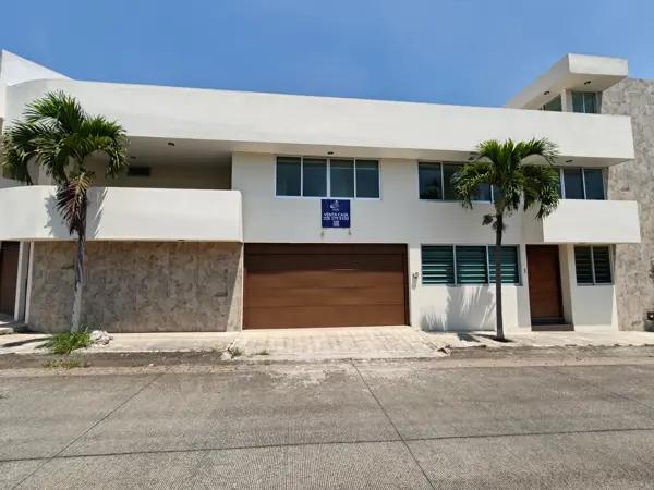 CASA CUMBRES