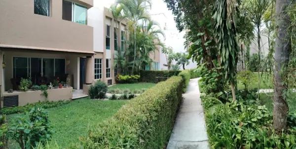 Casa en venta en Acapatzingo, Cuernavaca, Morelos Casa en venta en Acapatzingo, Cuernavaca, Morelos