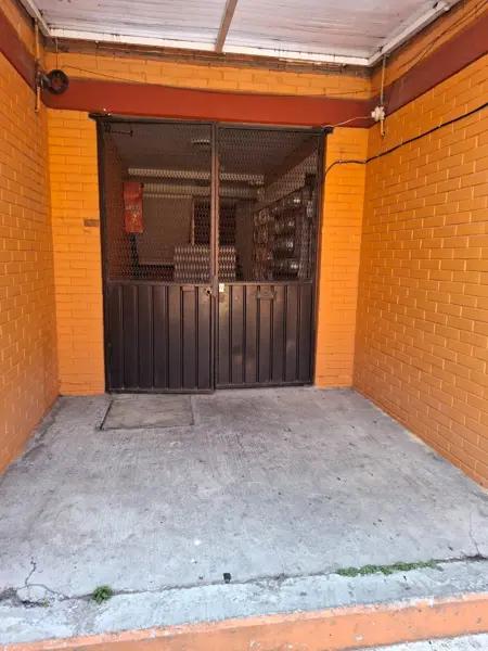 Apartamento en Venta en Lomas de Becerra, Ciudad de México: Comodidad y Ubicación Estrategica JX