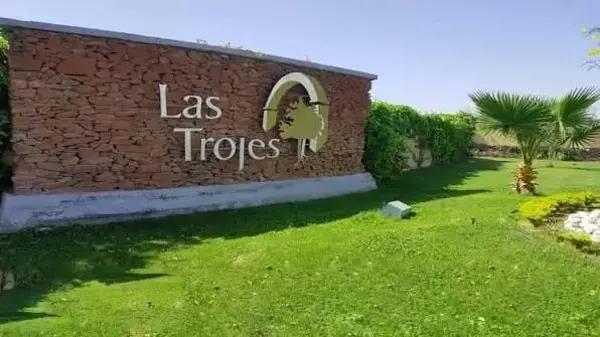 TERRENO EN VENTA - RESIDENCIAL LAS TROJES
