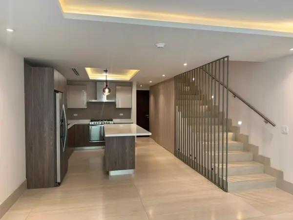 Apartamento en Renta en Valle Poniente, Santa Catarina - Vive y Trabaja en un Mismo Espacio