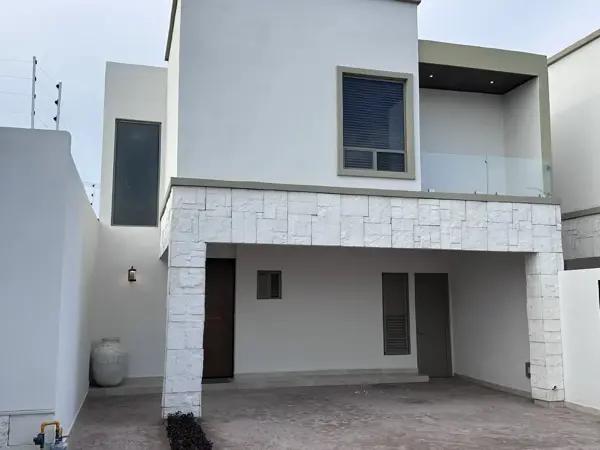 Casa en venta en Quintas la Cima, Torreón, Coahuila de Zaragoza Casa en venta en Quintas la Cima, Torreón, Coahuila de Zaragoza
