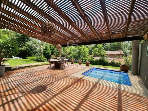 Casa en renta, dentro del Club de Golf, Avándaro